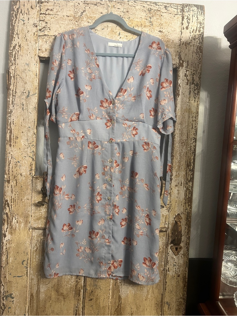 Jane & Hudson Knee Length Floral V-Neck Women’s Dress